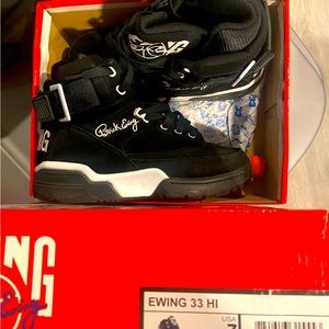 Ewing 33 hi black & white sneakers